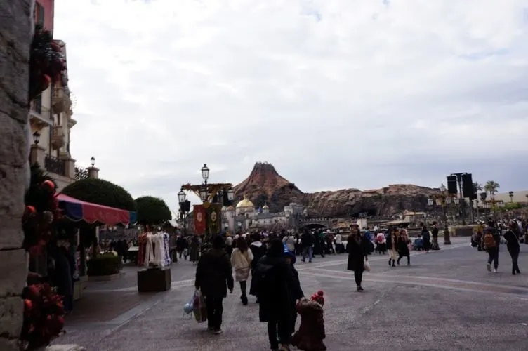 The DisneySea entrance